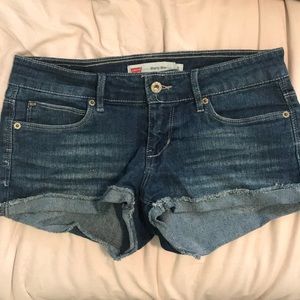 Levi’s jean shorts